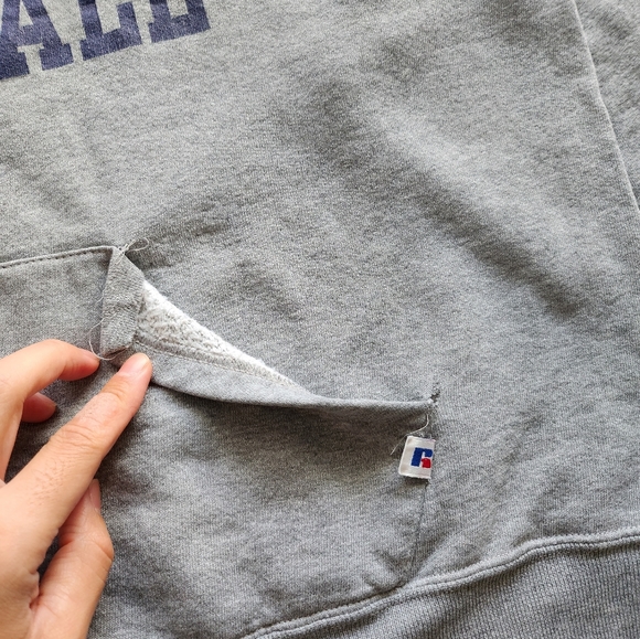 Vintage 2000s Russell Athletic Western football hoodie - Picture 4 of 7